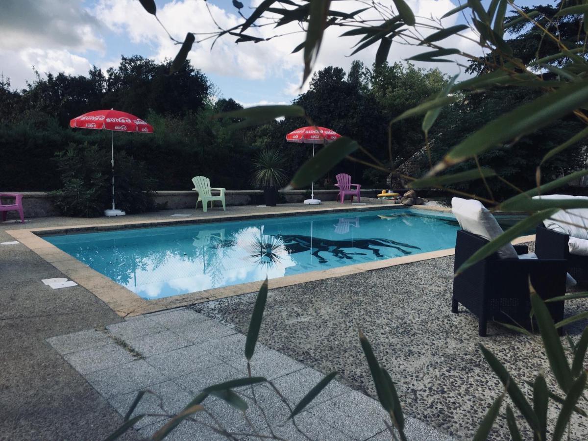 Auberge Du Relais D Auniac Hotel Bar Restaurant Piscine Anglars-Nozac Ngoại thất bức ảnh