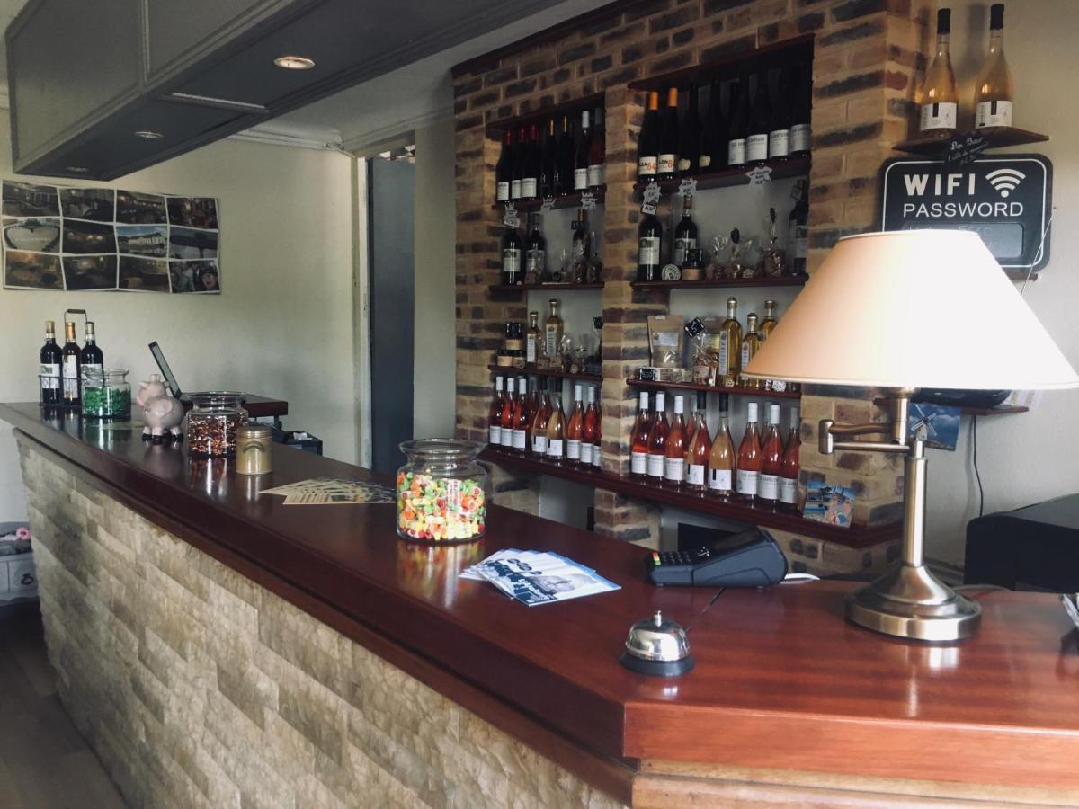 Auberge Du Relais D Auniac Hotel Bar Restaurant Piscine Anglars-Nozac Ngoại thất bức ảnh